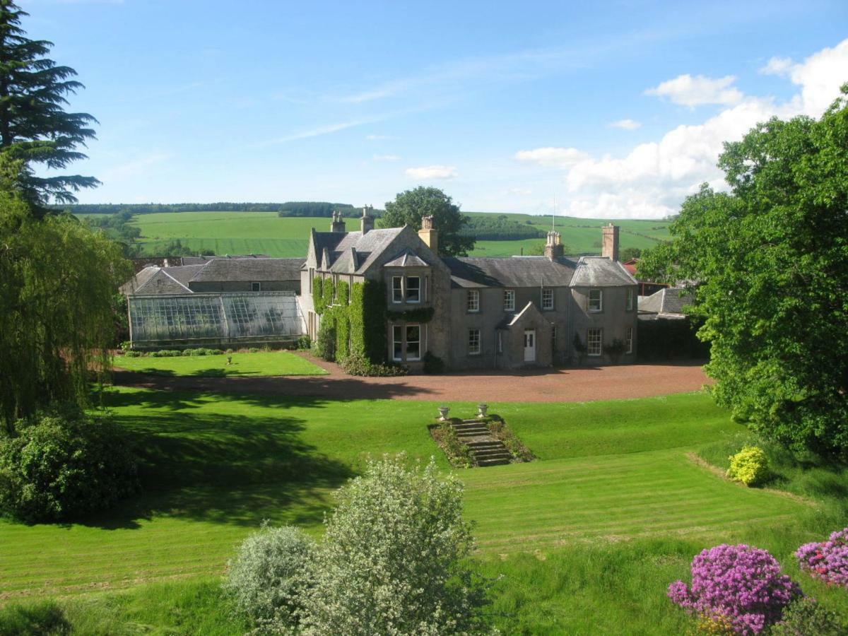 Newton Farmhouse B & B Jedburgh Exterior foto